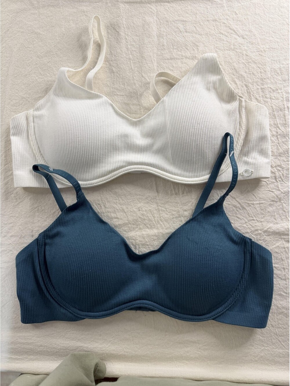 Lot 2 Danskin Intimates Bras Womens L White Blue Ribbed T Shirt Underwire
